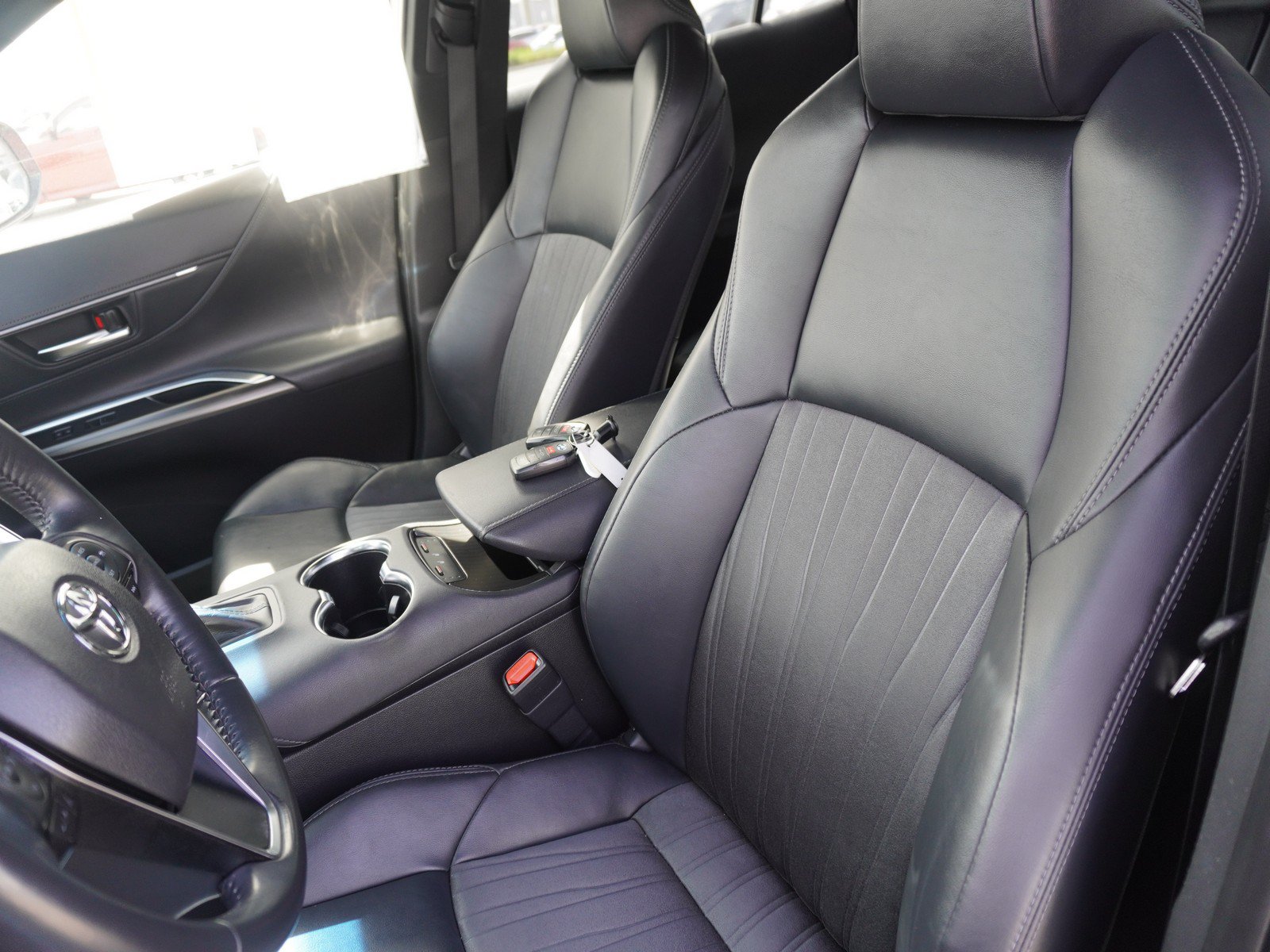 Used 2021 Toyota Venza XLE AWD/4WD image 21