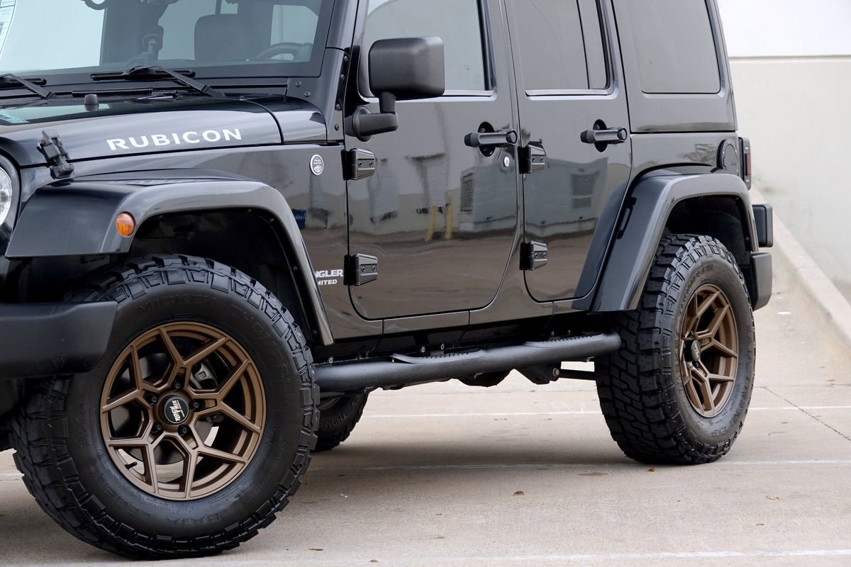 Used 2013 Jeep Wrangler Unlimited Rubicon w/ Connectivity Group image 21