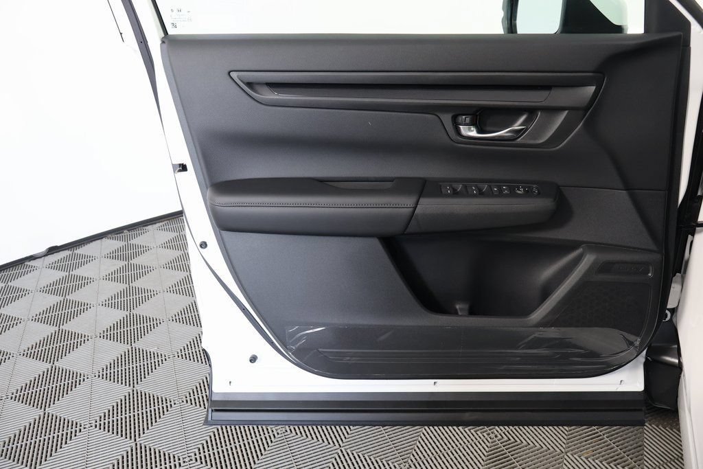 New 2026 Honda CR-V LX image 7