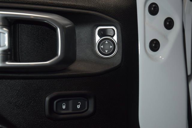 Used 2024 Jeep Wrangler Rubicon image 47