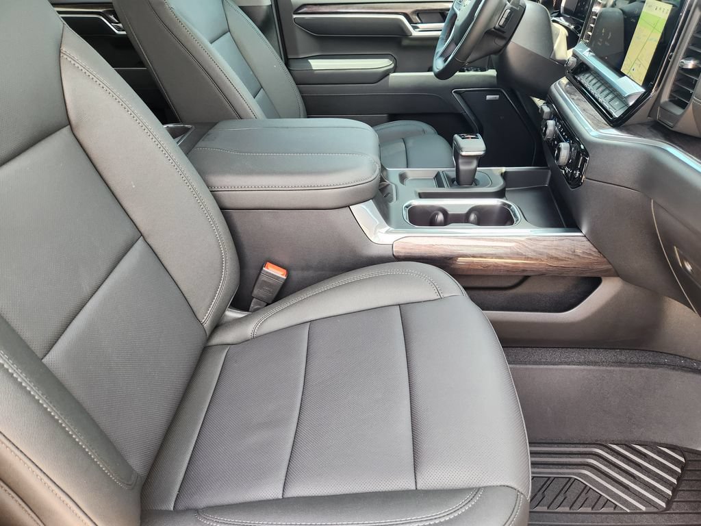 New 2026 Chevrolet Silverado 1500 LTZ AWD/4WD image 10