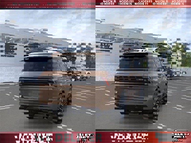 New 2025 Lincoln Navigator Black Label image 8