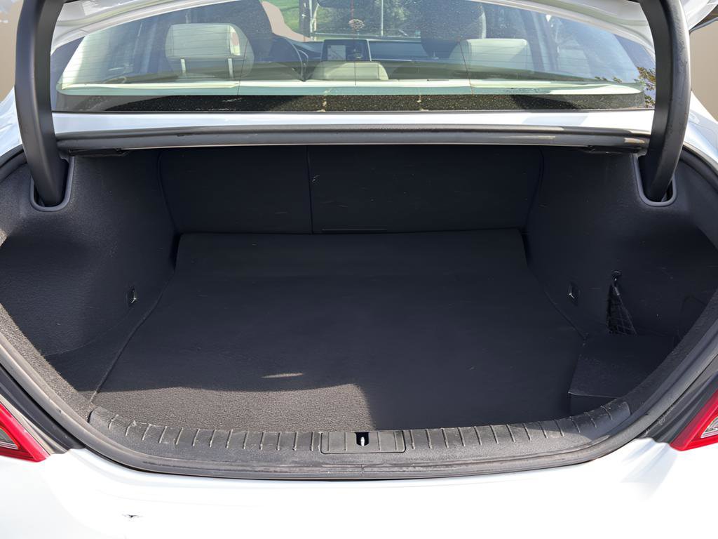 Used 2020 Genesis G70 2.0T w/ Prestige Package image 10