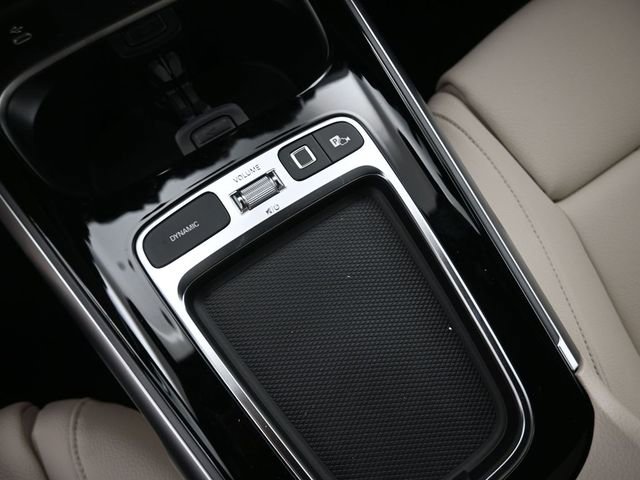 New 2026 Mercedes-Benz GLB 250 image 33