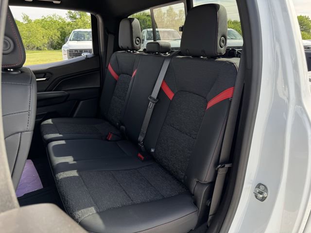 Used 2023 Chevrolet Colorado Z71 w/ Z71 Convenience Package 2 image 26