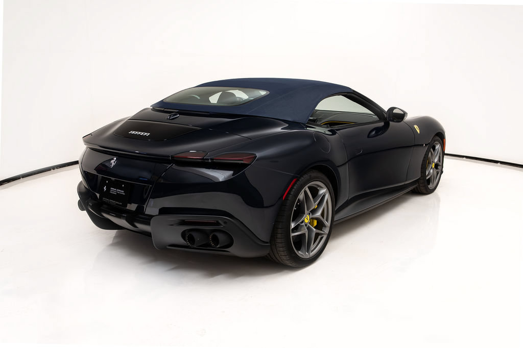 Certified 2024 Ferrari Roma Spider RWD image 30