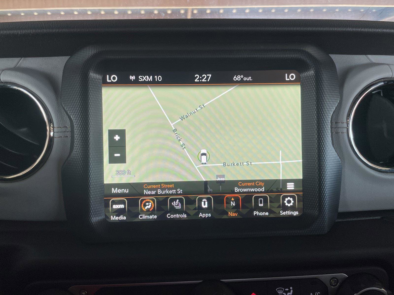 Used 2023 Jeep Gladiator Overland image 13