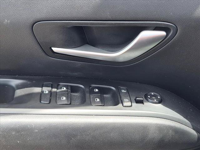 Used 2022 Hyundai Tucson SE w/ Cargo Package FWD image 12