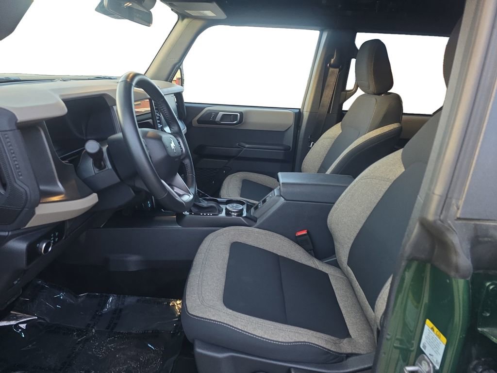 Used 2025 Ford Bronco Big Bend image 11