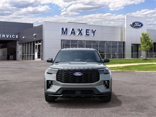 New 2027 Ford Explorer ST-Line AWD/4WD image 3
