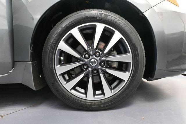 Used 2016 Nissan Altima 2.5 SL w/ Moonroof Package FWD image 14