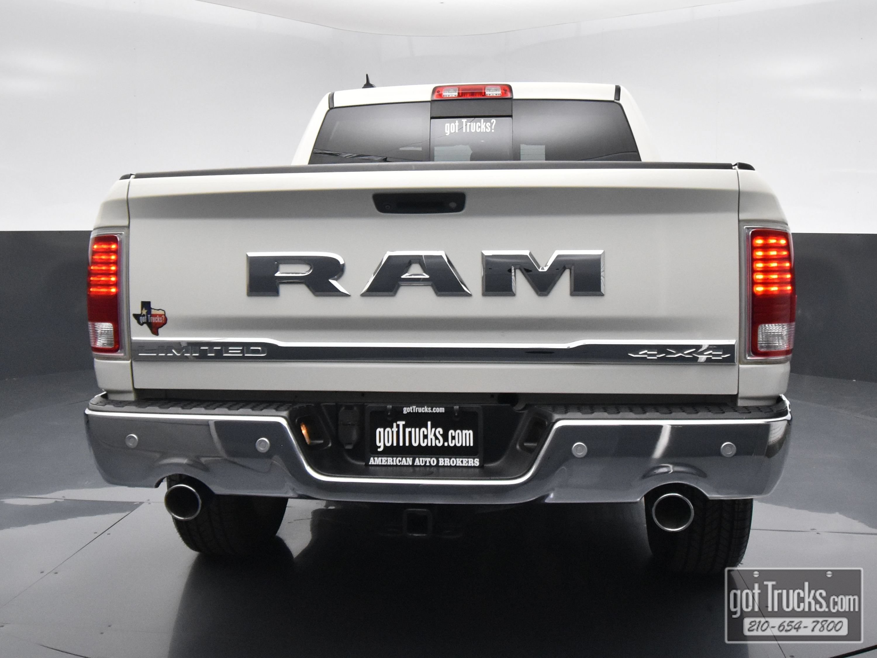 Used 2018 RAM 1500 Limited AWD/4WD image 6