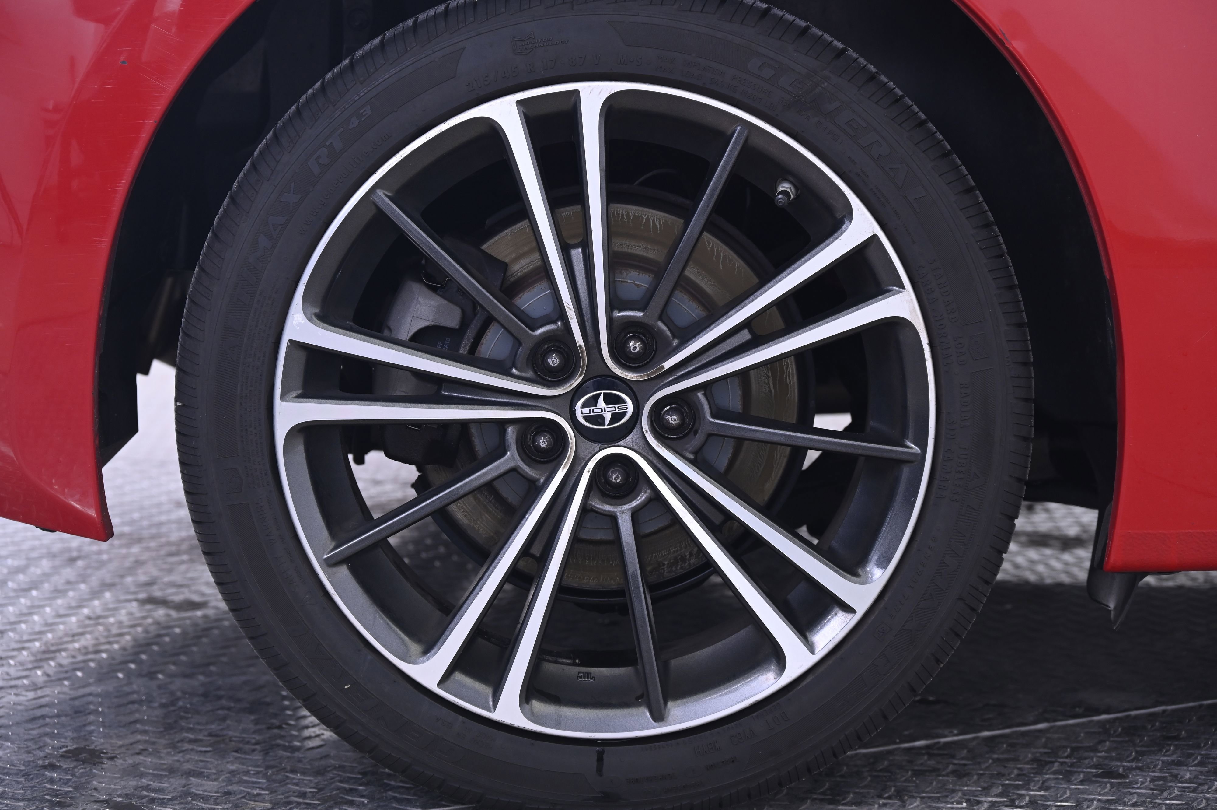 Used 2013 Scion FR-S image 14