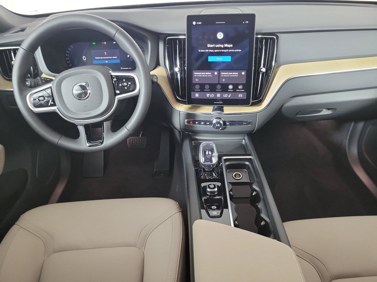 New 2026 Volvo XC60 B5 Plus w/ Climate Package AWD/4WD image 15