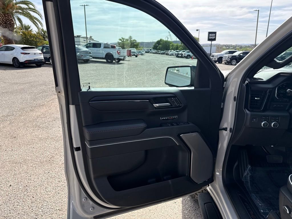 Used 2026 GMC Sierra 1500 AT4X image 11