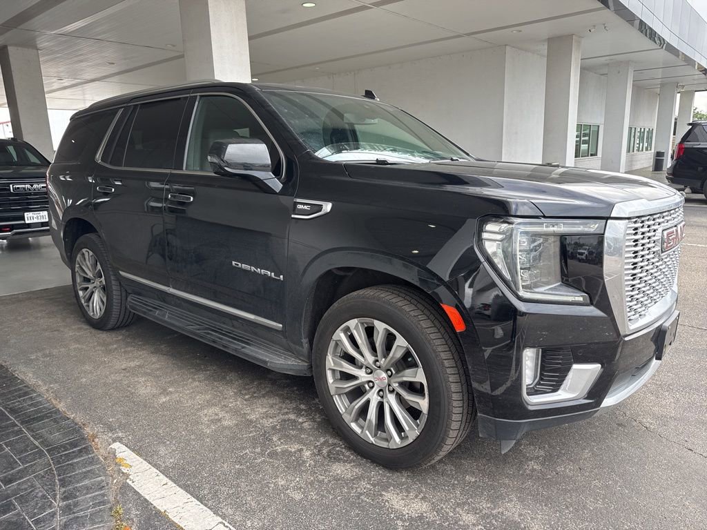 Used 2021 GMC Yukon Denali image 3