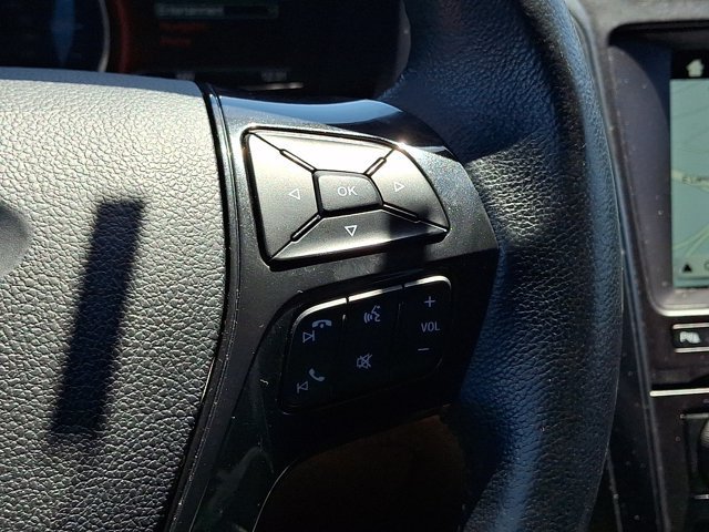Used 2018 Ford Explorer XLT w/ Equipment Group 201A AWD/4WD image 25