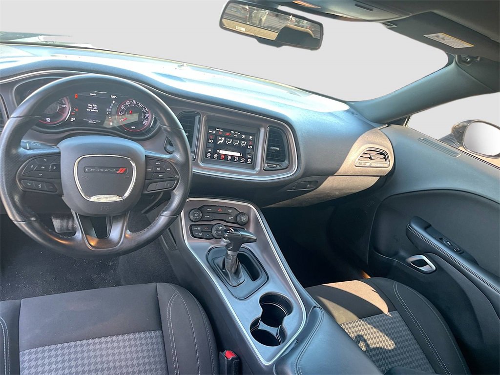 Used 2022 Dodge Challenger SXT w/ Blacktop Package image 21