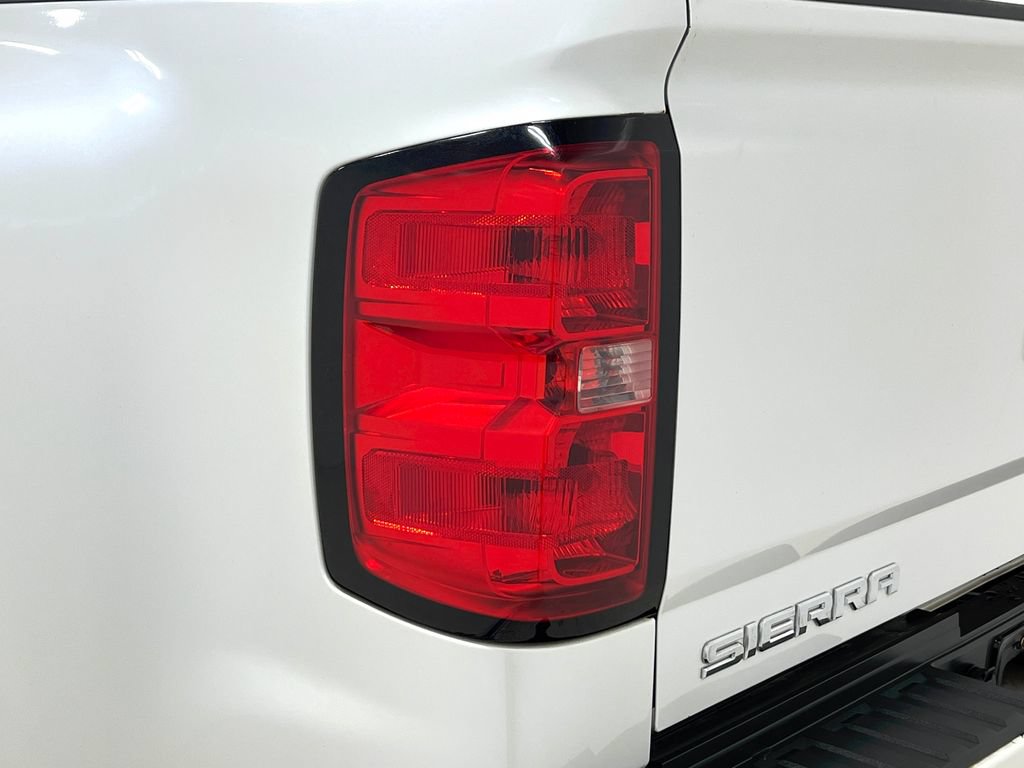 Used 2018 GMC Sierra 3500 Denali w/ Duramax Plus Package AWD/4WD image 40