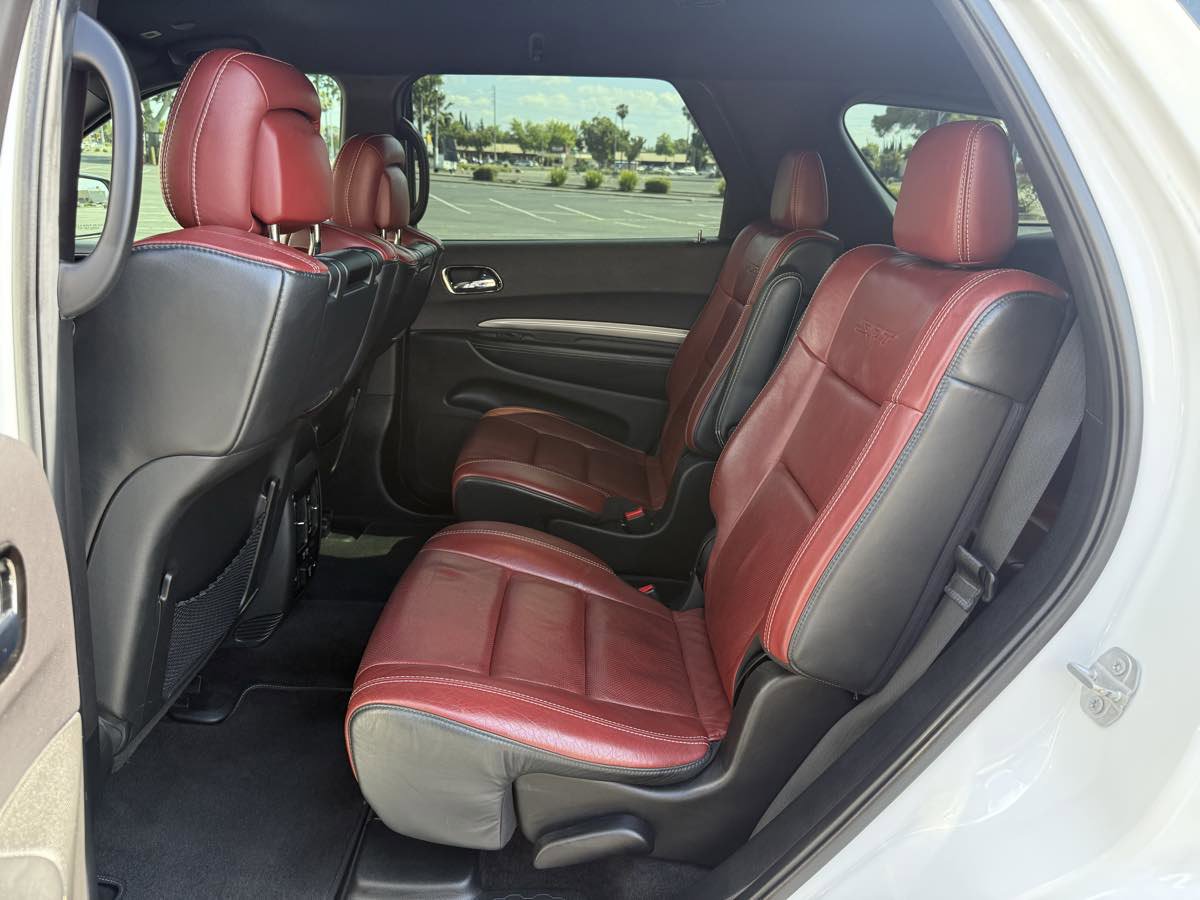 Used 2018 Dodge Durango SRT w/ Technology Group AWD/4WD image 26