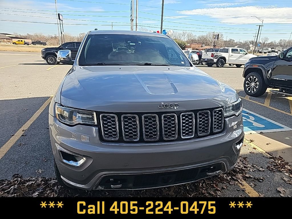 Used 2018 Jeep Grand Cherokee Overland w/ Jeep Active Safety Group image 3