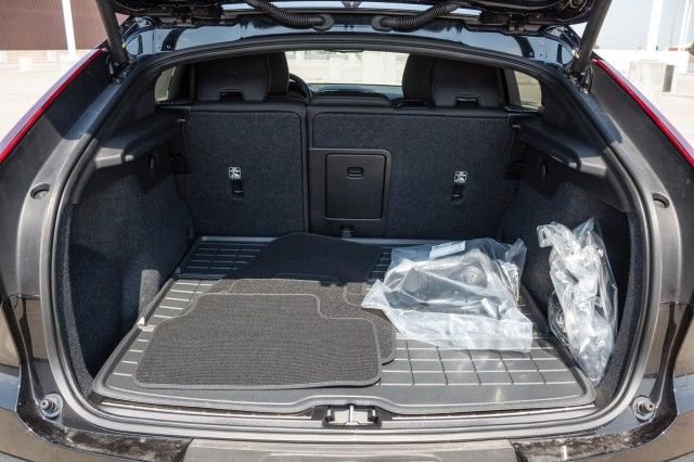 Used 2024 Volvo C40 P8 Recharge Plus w/ Climate Package image 27