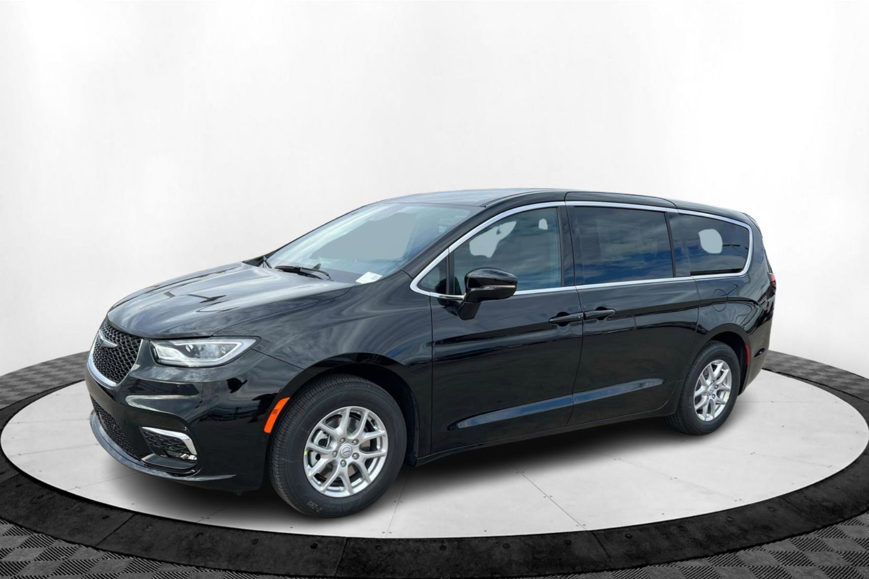 New 2026 Chrysler Pacifica Select FWD image 1
