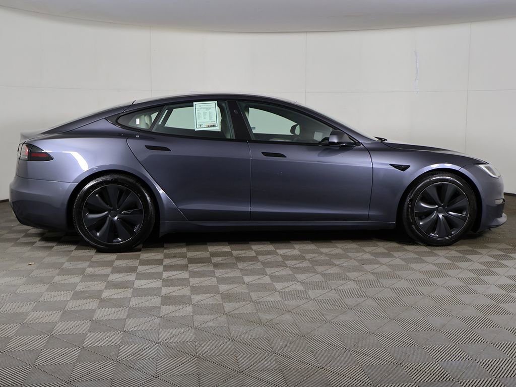 Used 2022 Tesla Model S AWD/4WD image 17