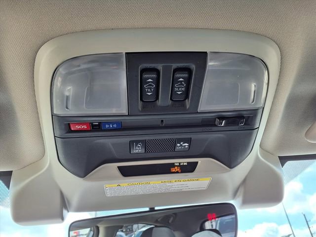 Used 2023 Subaru Crosstrek 2.0i Premium image 17