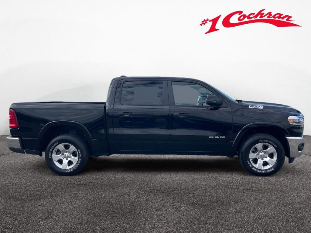 Used 2025 RAM 1500 Big Horn image 28