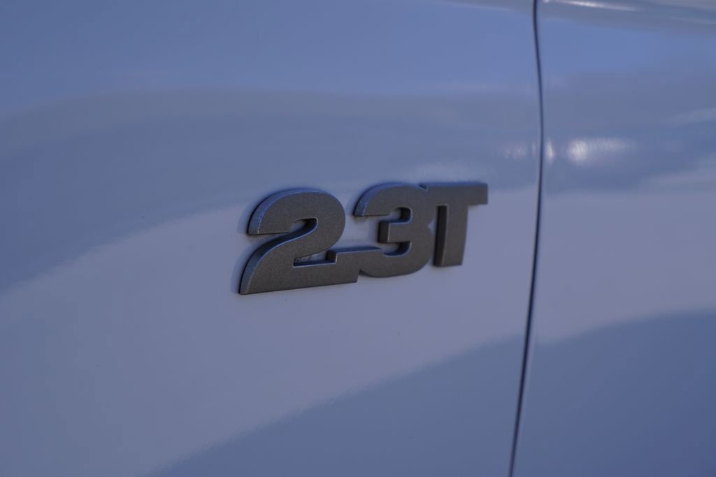 Used 2017 Ford Mustang EcoBoost image 6