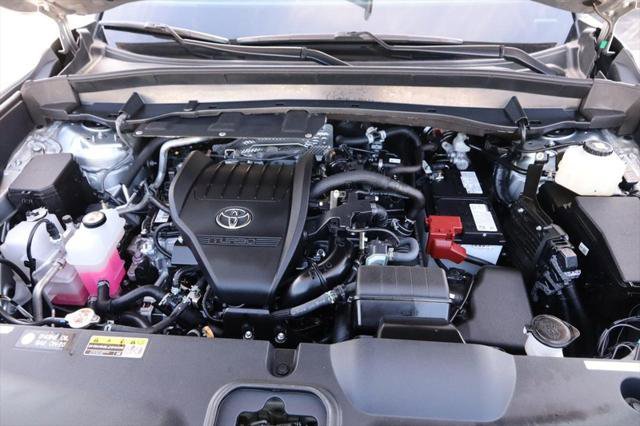 Certified 2025 Toyota Grand Highlander AWD image 28