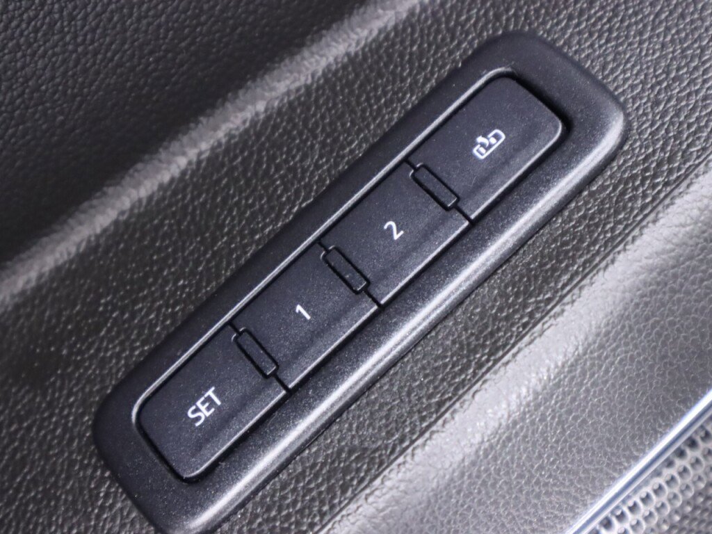 Used 2020 Chevrolet Tahoe LT AWD/4WD image 27