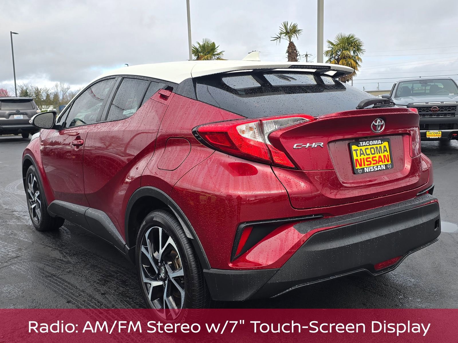 Used 2018 Toyota C-HR XLE image 3