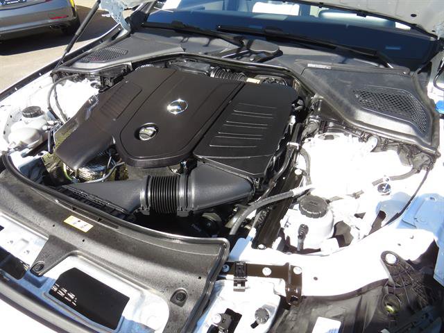 Used 2025 Mercedes-Benz E 350 4MATIC Sedan image 7