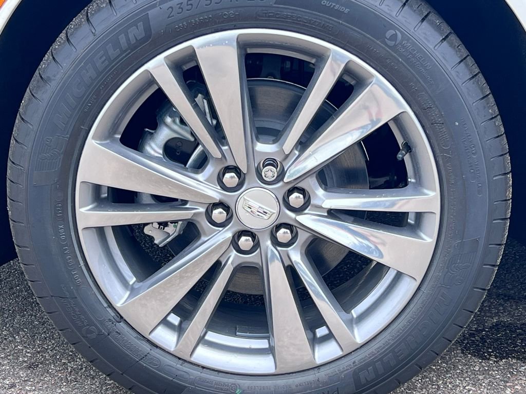 New 2026 Cadillac XT5 Premium Luxury w/ Driver Assist Package AWD/4WD image 6