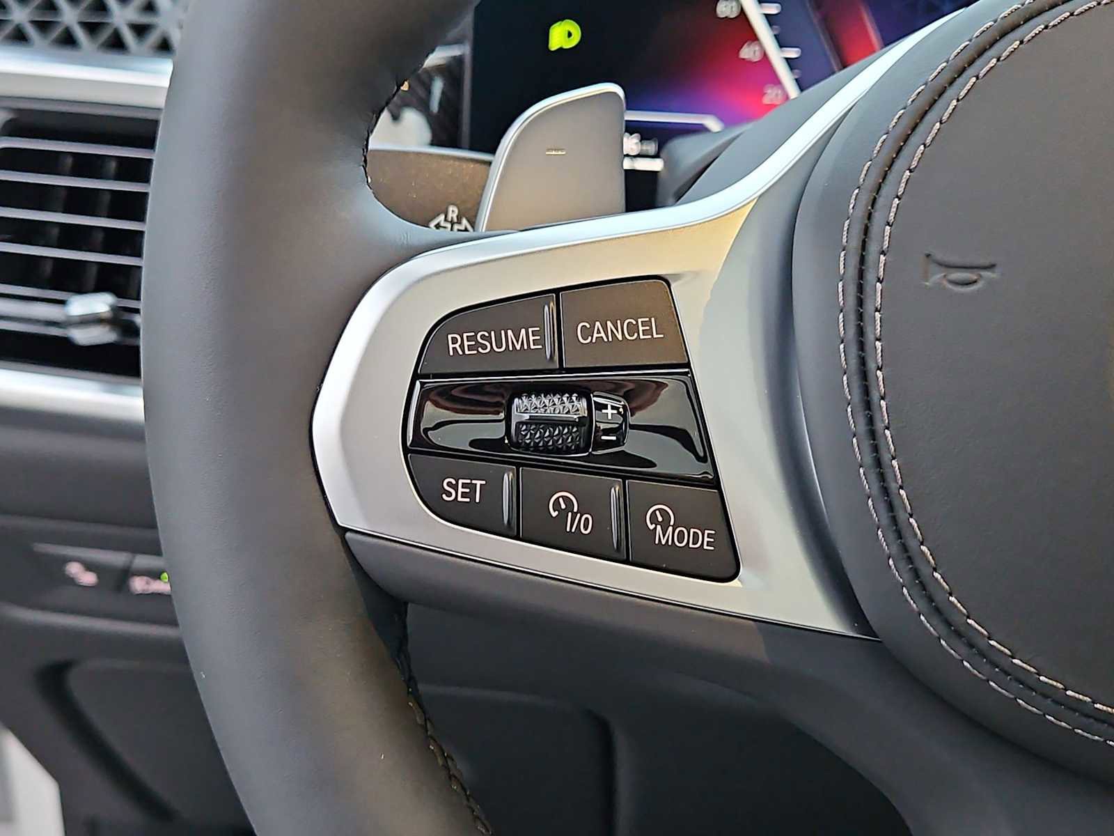 Used 2026 BMW X5 xDrive40i w/ M Sport Package image 26
