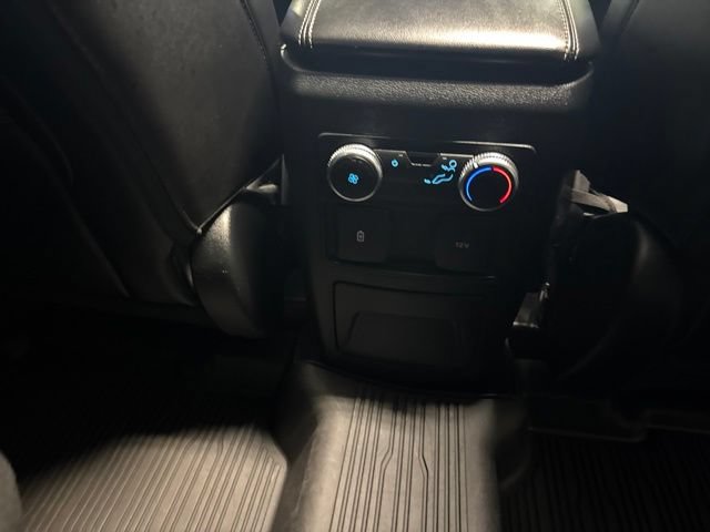 Used 2022 Ford Explorer XLT w/ Equipment Group 202A AWD/4WD image 25