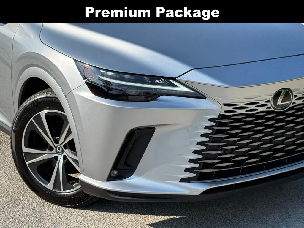 Used 2023 Lexus RX 350 Premium w/ Cold Area Package FWD image 5