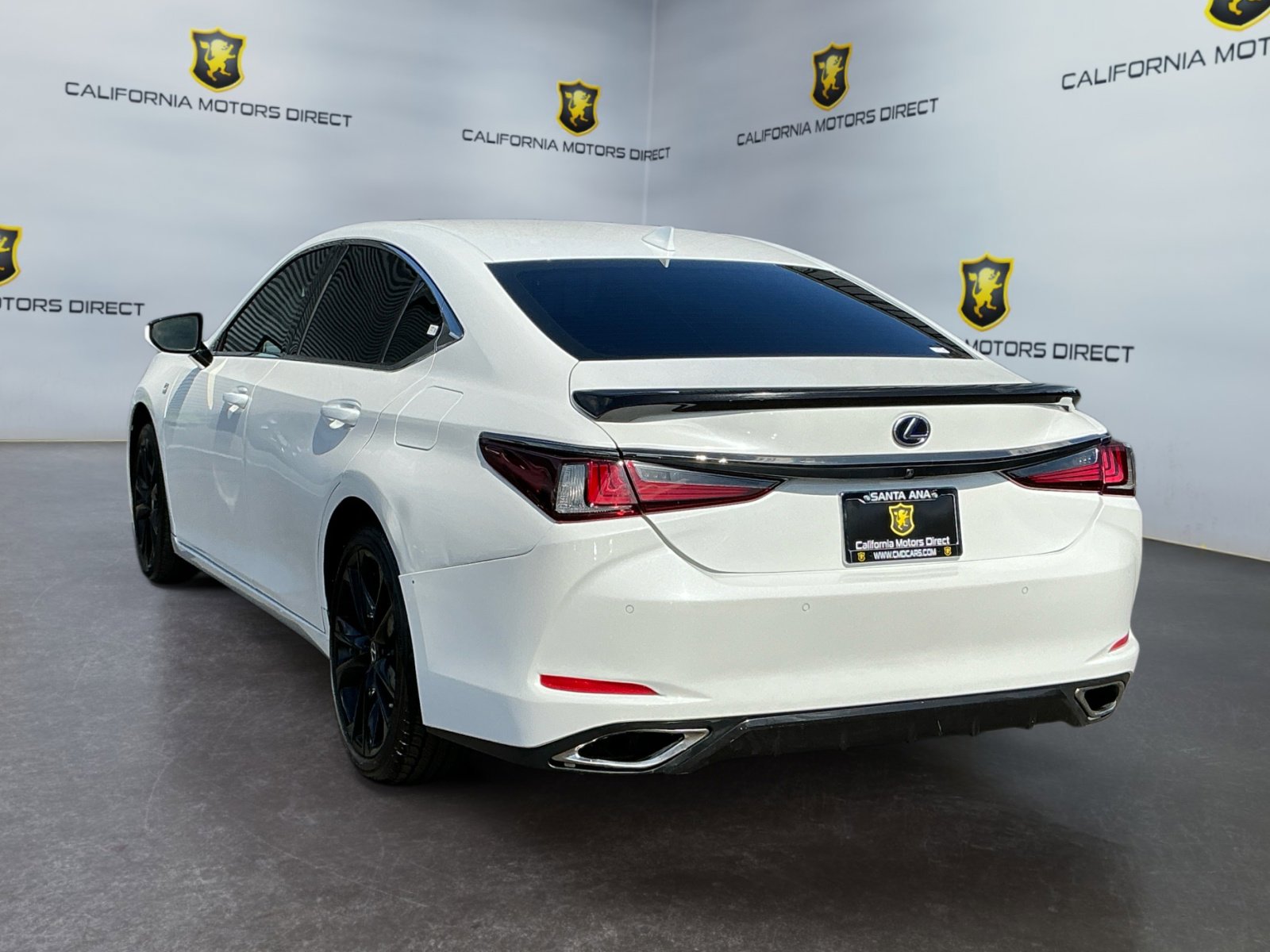 Used 2023 Lexus ES 350 F Sport w/ Accessory Package (Z2) image 7