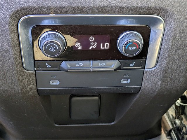 Used 2021 Chevrolet Suburban Z71 w/ Z71 Off-Road Package image 15