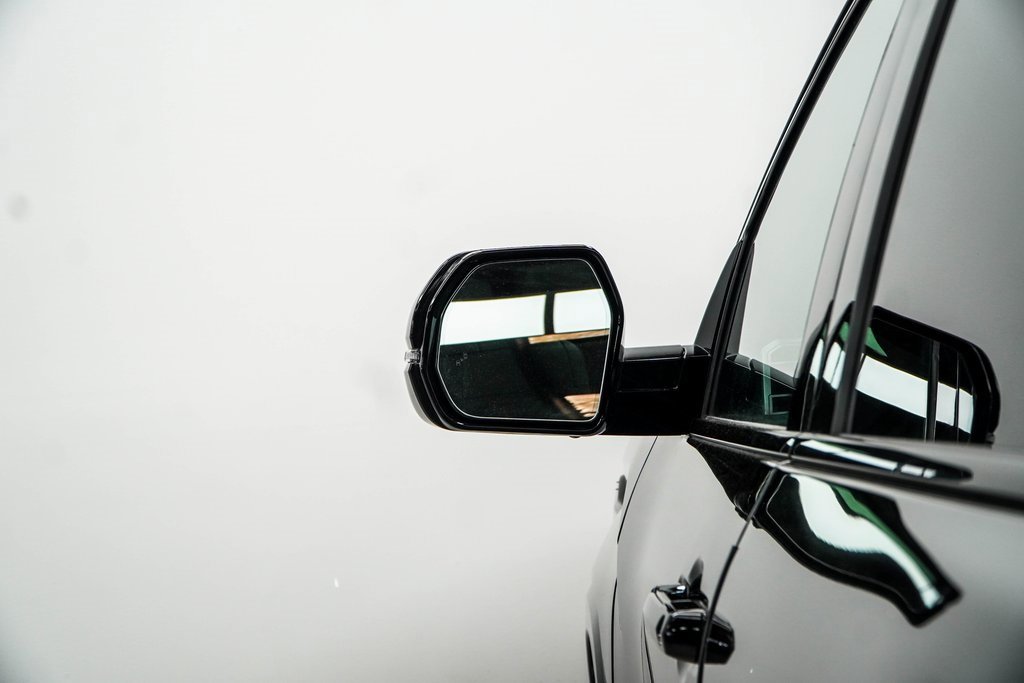 Used 2024 Toyota Sequoia Platinum image 18