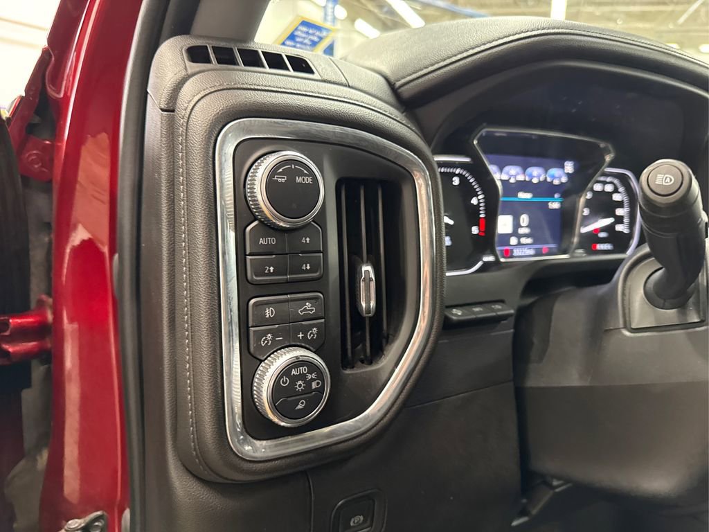 Used 2023 GMC Sierra 3500 Denali w/ Denali Ultimate Package image 41