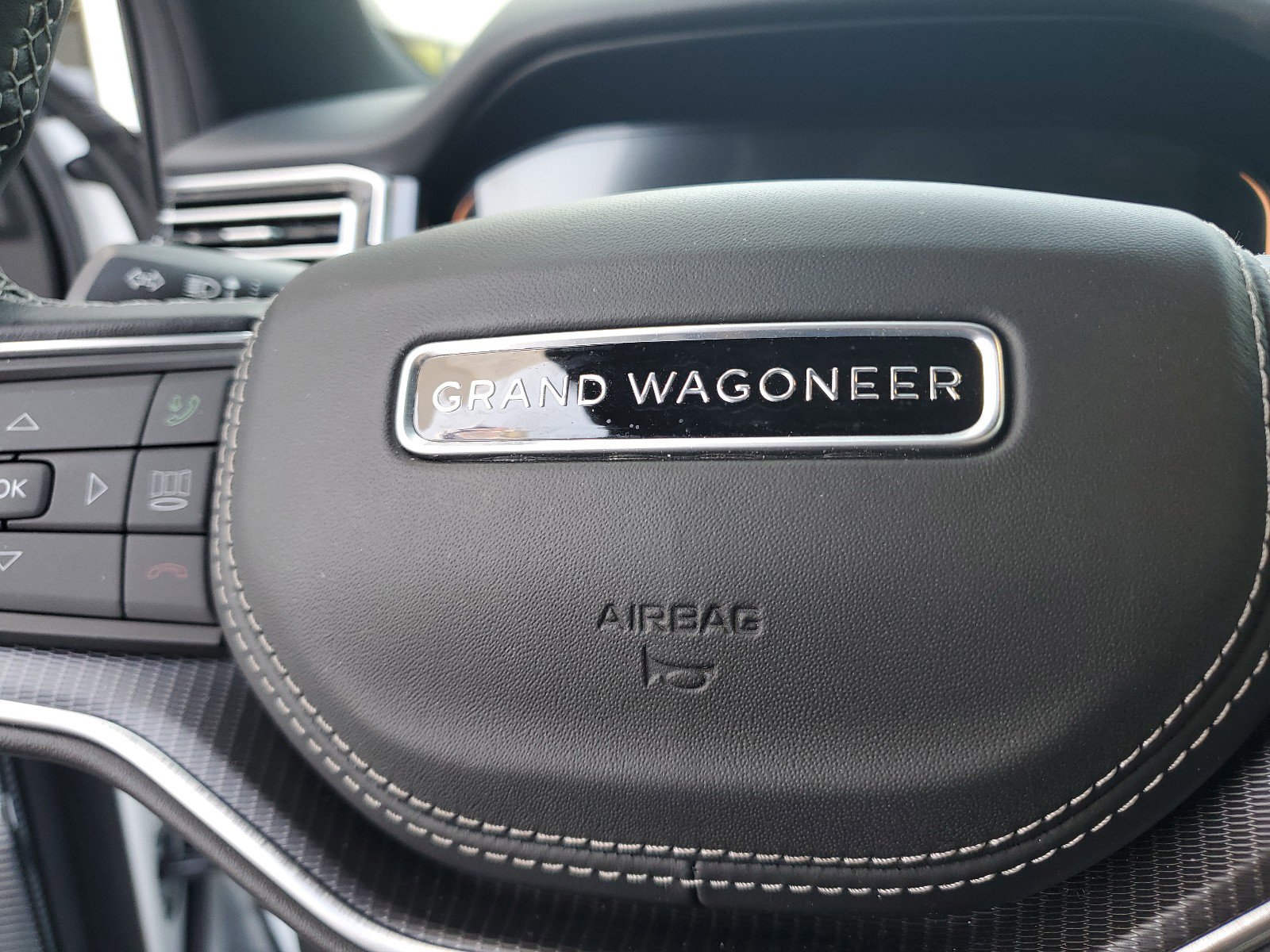 New 2026 Jeep Grand Wagoneer L Summit w/ Rear Seat Video Group I image 28