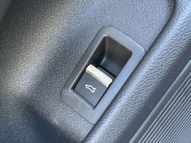 Used 2023 Audi S4 Premium Plus w/ Premium Plus Package AWD/4WD image 21