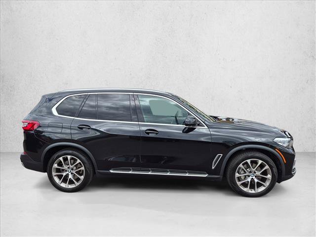 Used 2022 BMW X5 xDrive40i AWD/4WD image 4