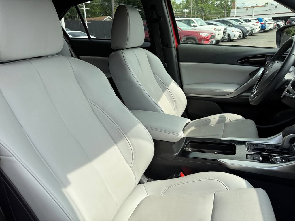 Used 2024 Mitsubishi Eclipse Cross SEL AWD/4WD image 18