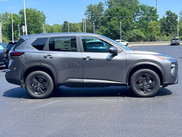 New 2026 Nissan Rogue SV AWD/4WD image 40