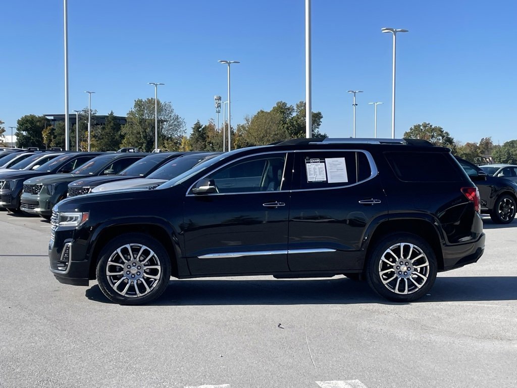 Used 2023 GMC Acadia Denali w/ Trailering Package image 4
