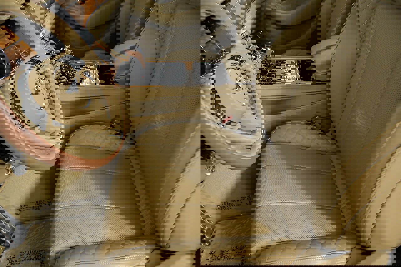 Used 2021 Bentley Continental GT image 27